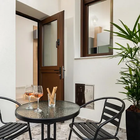 Apartman Niochori Trenta *