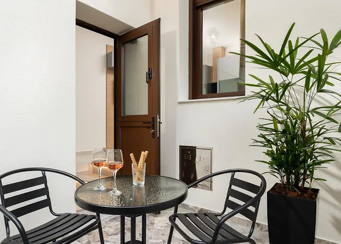 Apartman Niochori Trenta *